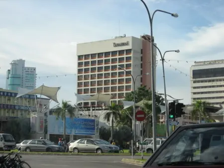 Tanahmas the Sibu Hotel Отели рядом с достопримечательностью «Lin's Swan Garden»