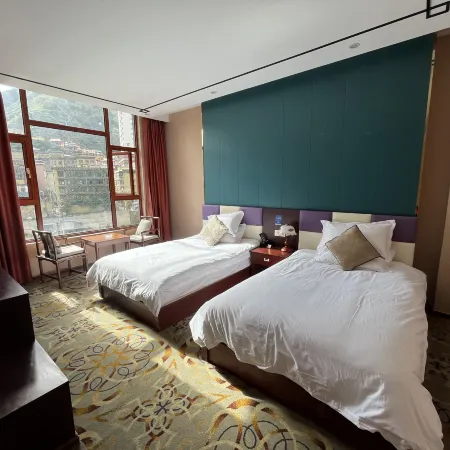 Xinlong Shengjie Liangxuan Hotel