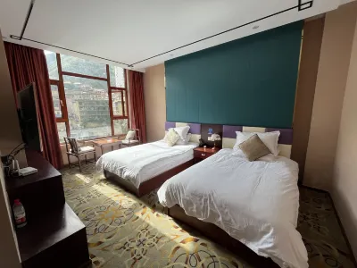 Xinlong Shengjie Liangxuan Hotel Hôtels à : Hillo