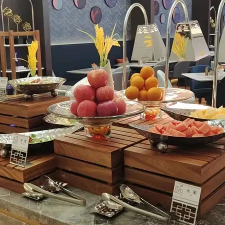 Yitel Premium Shenzhen Sea World Shekou Cruise Center Отели рядом с достопримечательностью «Порт Шэкоу»