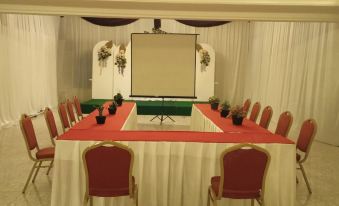 The Grand Hope Resort and Residence