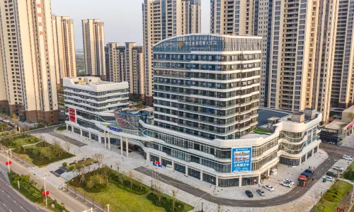 Empark Kingworld Hotel