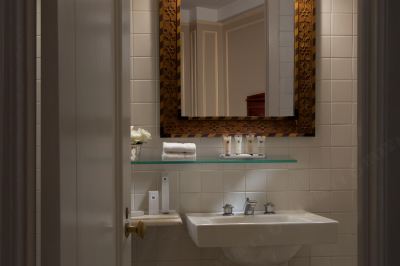 クラブダブルベッド2台ルーム(ラウンジ利用) ミレニアム ビルトモア ホテル ロサンゼルスの写真