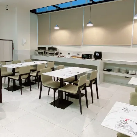 Orient Luxury Villa Motel