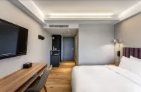River inn Kenting