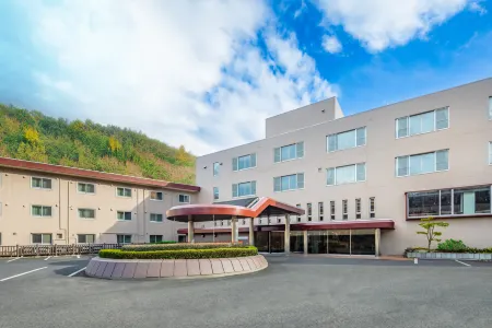 Asarigawa Onsen Hotel Отели рядом с достопримечательностью «Otaru Steam Clock»