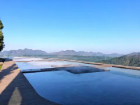 Pan'an Yunhai Ark Resort Hotels in Pan'an