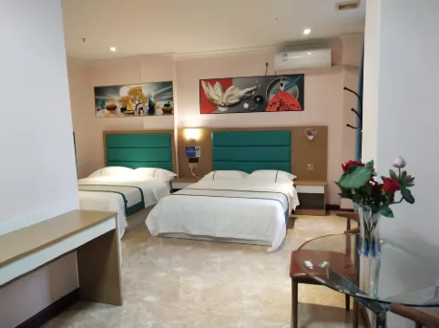 Huabin Preferred Apartment (Jiangmen Open University Branch)