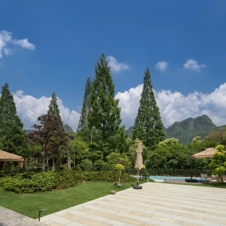 Xinchang Huaqianyueshang Homestay (Nineteen Peaks)