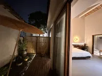 Alley to the courtyard (Suzhou Pingjiang Road Humble Administrator's Garden) - Flughafentransfer