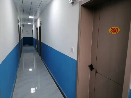 Xi'an Longge Hot Spring Hotel Отели рядом с достопримечательностью «Dongdazhen»