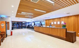 Jieming Hotel (Xisanzhuang Metro Station Water Park)