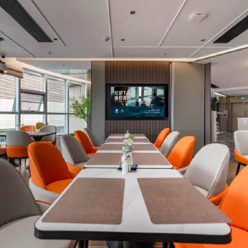 Ease Hotel (ZiGui Qu Yuan Hometown Store)