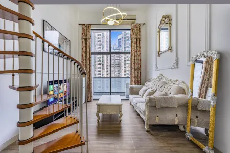 pinjing Apartment (Guangzhou Zhujiang New Town Yulin International Apartment Shop)