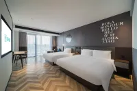 Ni Hao Hotel (Yidu Xunlong Shuijie) - balcony