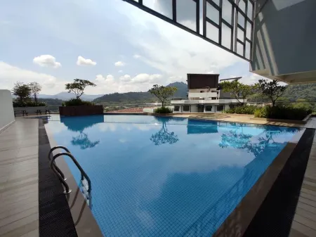 Ayuman Suites, Gombak with KL City View Отели в г. Сетапак