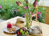 Nalati Shuimu Shangshan Jingyue Yuntang Meisu. Hotels in Кюнес