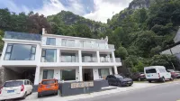 Yichang Yunlu · Jianjiang Boutique Stay (Three Gorges Family Scenic Area) Hotels near Three-Gorges Tribe Scenic Spot (Northwest Gate)