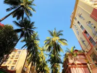 MAXHILL INN (Splashing Square) Hotele w: Jinghong