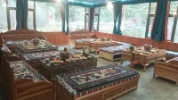 Qingxin Mountain Residence Homestay in Heishui County