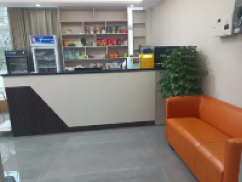 Yingfeng Express Hotel