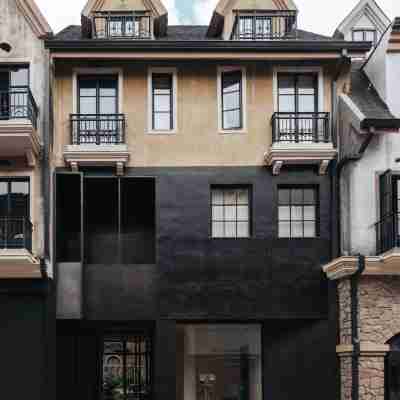 中旅阿那亞九龍湖·棟樑之家 Hotel Exterior
