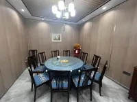 Hongqiqu Yuan Homestay - ที่มีที่จอดรถ