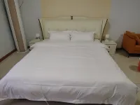 Yihao Homestay (Laiyang Longmen Xi Road Ruifeng Dasha)
