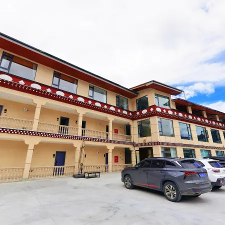 Dalong Hotel (Lunang Town Zaxigang Village)