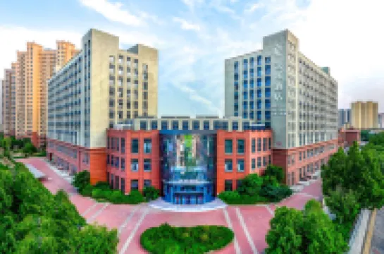 Yi long Hotel (Lang fang Station An c i Wanda Branch)