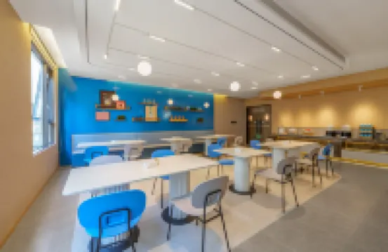 Homeinn Hotel (Qionghai High-Speed Railway Station)