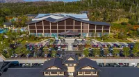 Longyuan Water World Resort Hotel - parking