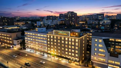 Yijia Lijing Hotel (jingliyiguanmiaoditiezhandian) Hotels in Wuhou Temple Commercial Area