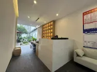 Nanzhao Caishe Homestay (Weishan Ancient City) - New