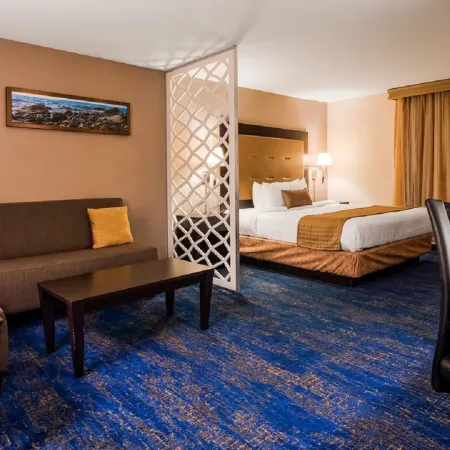 Best Western Plus Portland Airport Hotel  Suites