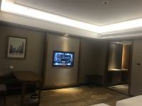 上海南青华美达酒店 - 家庭房