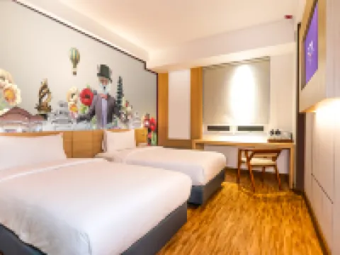 Fox Hotel Jayapura Hotels in Gurabesi