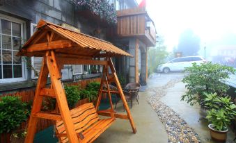 Suitetrails - Lushan Meet Lu Inn (Guling Street Xiaotianchi Branch)