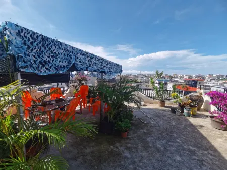 Ledong Yinggehai Youke Homestay Отели рядом с достопримечательностью «Yinggehai Salt Flats»