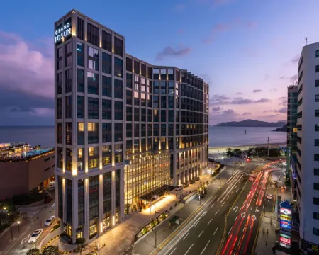 Grand Josun Busan Hotels in Busan