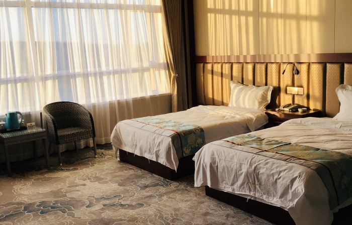 Beipiao Jinshi Business Hotel