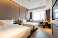 Shengzhou Atour Hotel