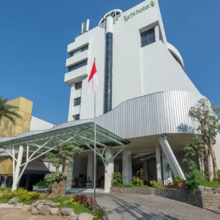 Lux Tychi Hotel