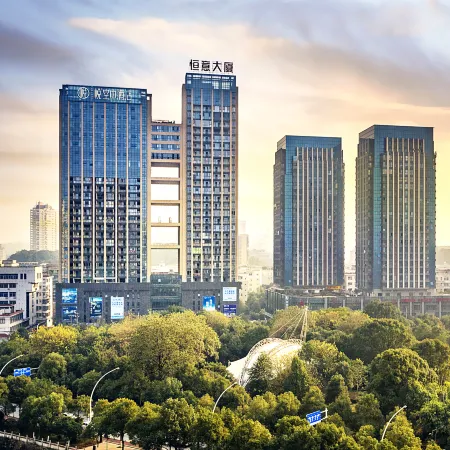 Yue Hotel (Pingxiang Autumn Harvest Plaza)