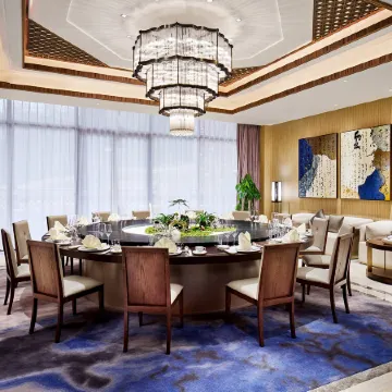 CHANG TIAN TOURISM QINLU HOT SPRING HOTEL