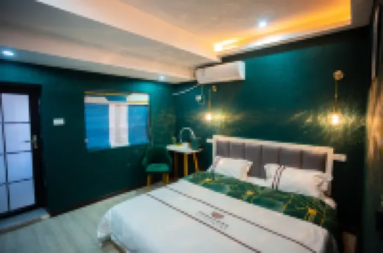 Xiaogan Yijia E-sports Themed Hotel