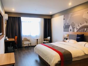 Junyi chain hotel (Nancheng Jiuding Trade City store)