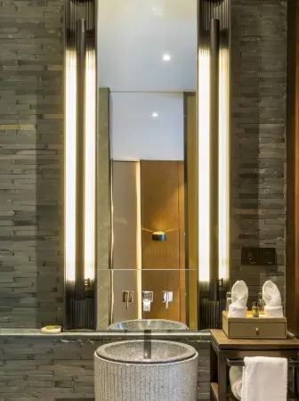 SSAW HOTEL MEILING NANCHANG Отели рядом с достопримечательностью «Jiangxi Ming and Qing Ancient Dwelling Expo Park»