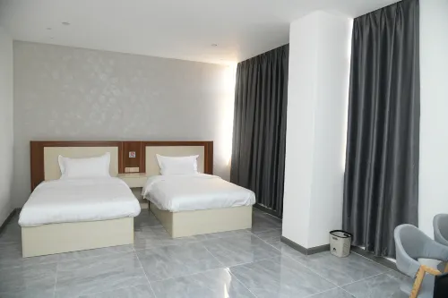 Taishan Jiayue Serviced Apartment - Condos