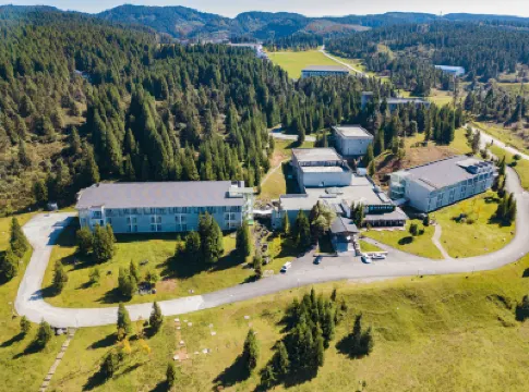 Xuefu Jiayuan Hotel Hotels near Chongqing Xiannvshan Airport